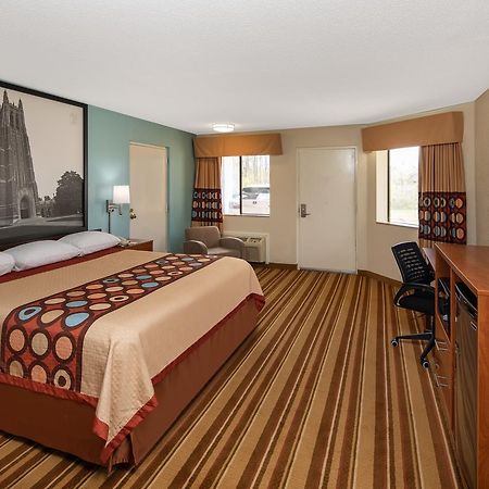 Мотель Super 8 By Wyndham Burlington Nc Экстерьер фото